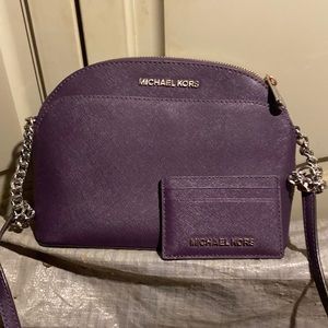Michael Kors Crossbody with matching credit card holder - Purple